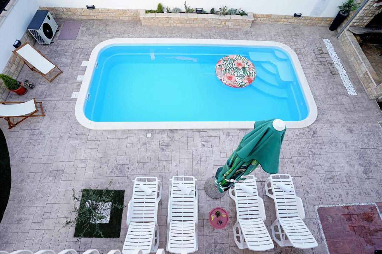 Villa Tago With Heated New Pool Kastela Dış mekan fotoğraf